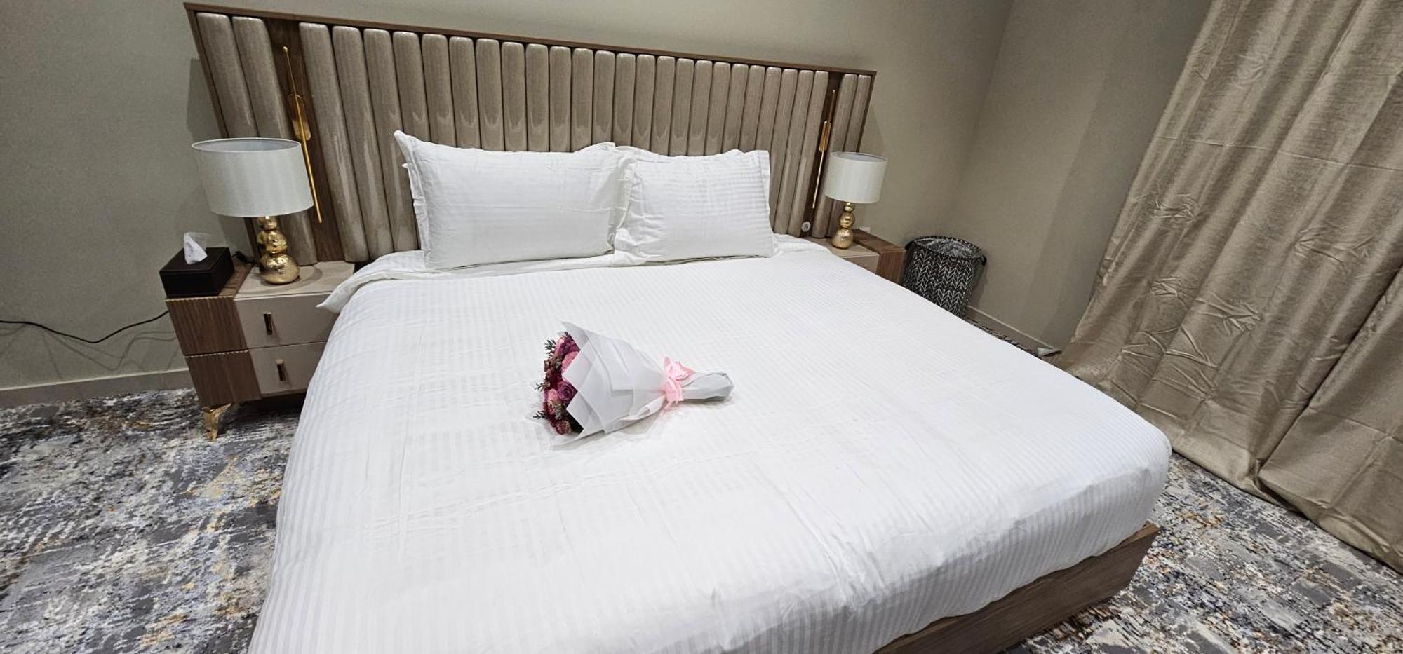 الشقق الفاخرة Modern Apartments Of 3 Bedrooms 5 Minutes To Haram Medina Ngoại thất bức ảnh