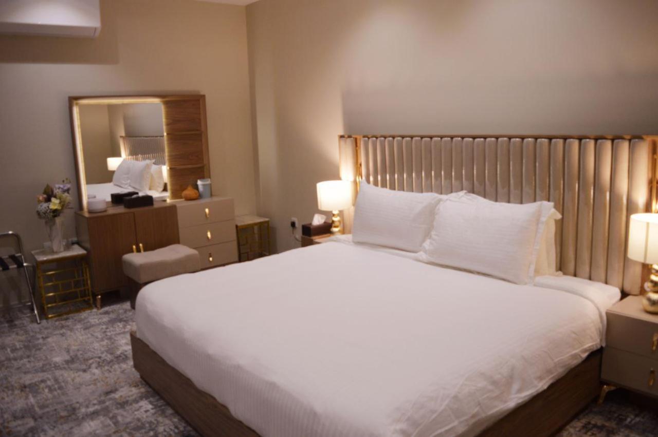 الشقق الفاخرة Modern Apartments Of 3 Bedrooms 5 Minutes To Haram Medina Ngoại thất bức ảnh